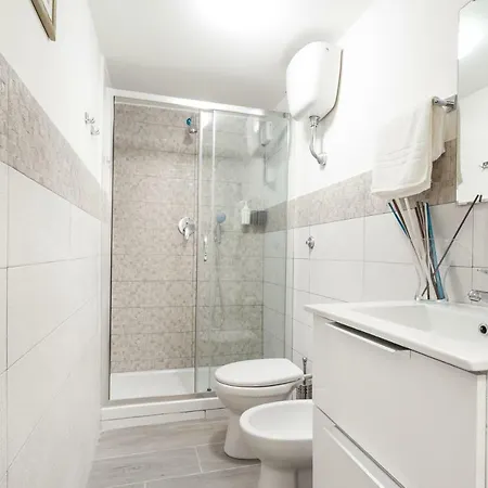 Manuela Centro Storico * Napels